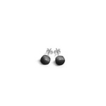 black stud earrings 'Marja'