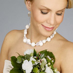 white wooden bead necklace Ulpukka